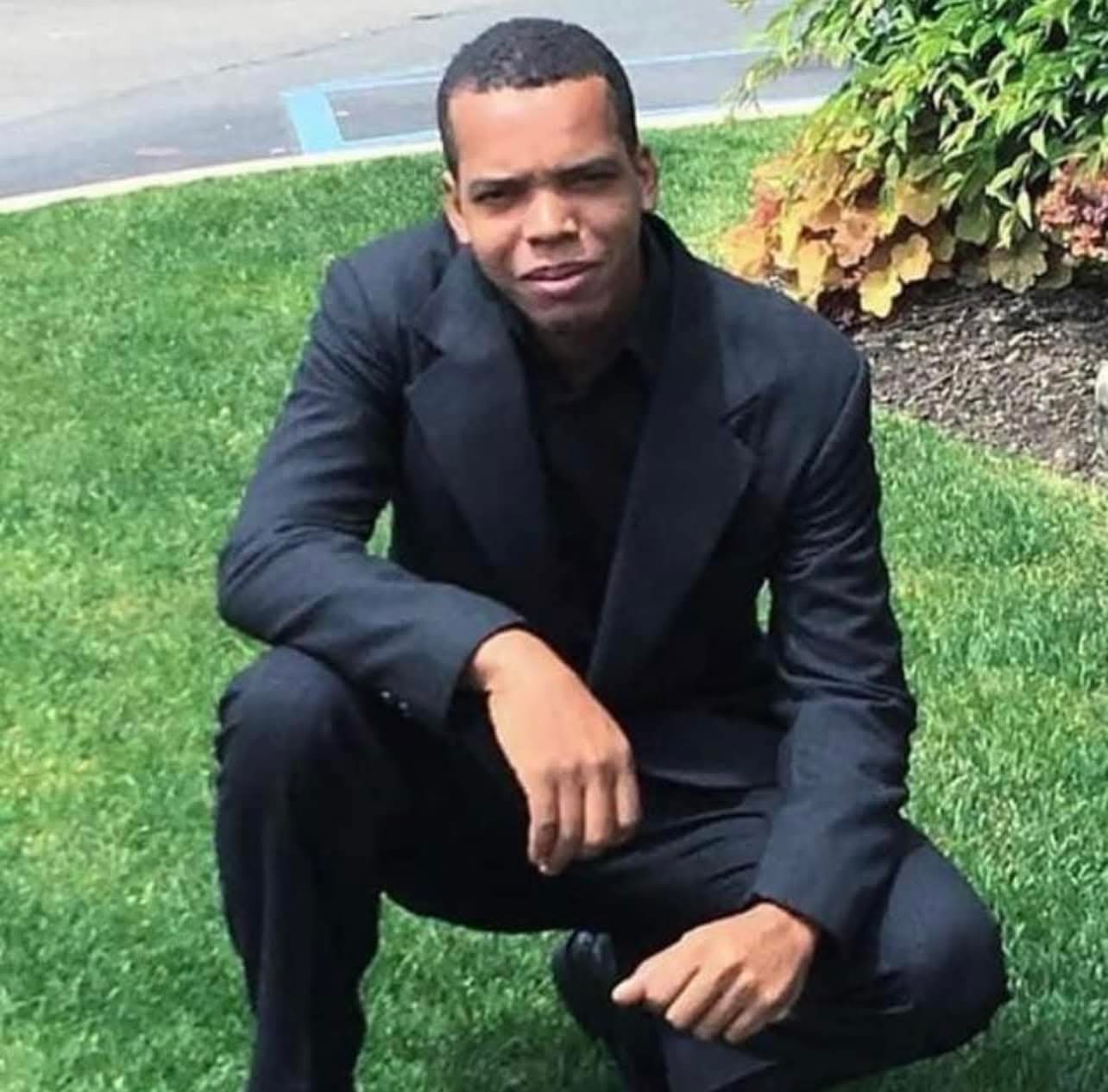 Pastor Kelvin Ferreras Robles — Cofundador de El Viviente TV
